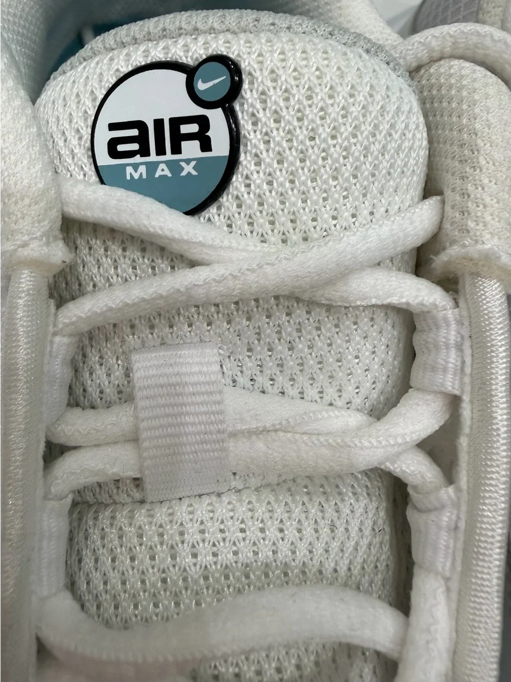 Nike Air Max Nova Kids' Shoes size 4Y NWT